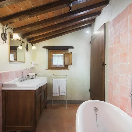 Casale Della Torre Вилла Кортона